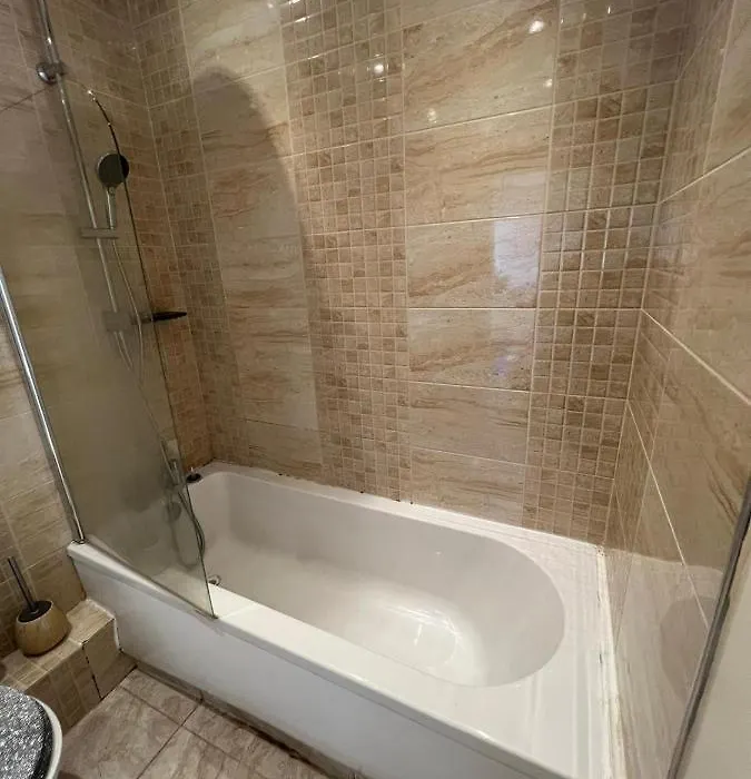 Two Bedroom Apartment With Kitchen Facility-1