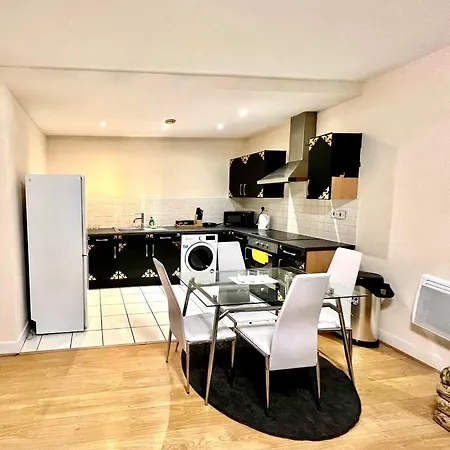 Two Bedroom Apartment With Kitchen Facility-2